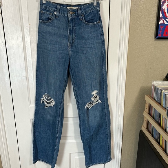 Levi's Denim - Levi’s High Waisted Straight Jeans Distressed Knee Size 24 S2